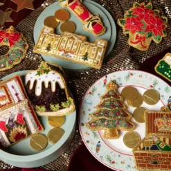 Royal Collection Shop Buckingham Palace Festive Facade Decoration* Decorations